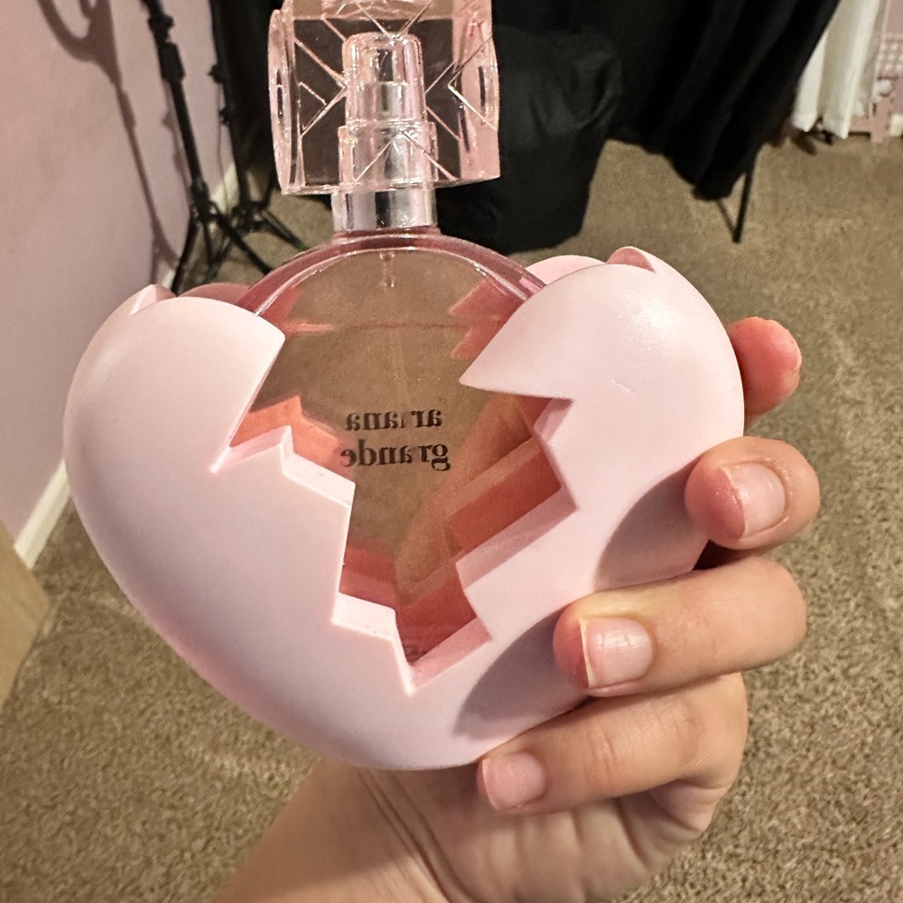 Ariana Grande Thank You, Next perfume